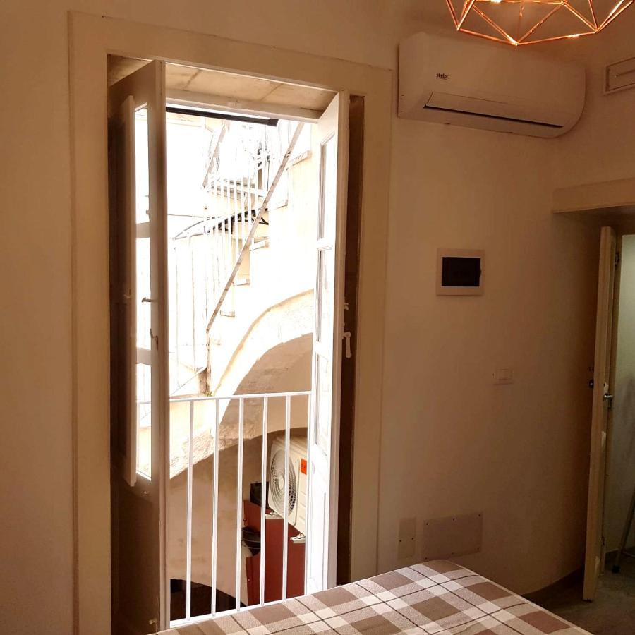 Ortyx Mini Suite Szirakúza Kültér fotó