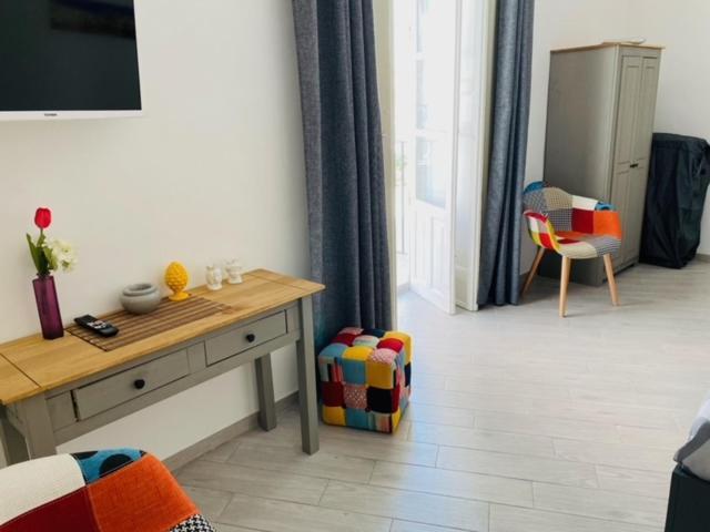 Ortyx Mini Suite Szirakúza Kültér fotó